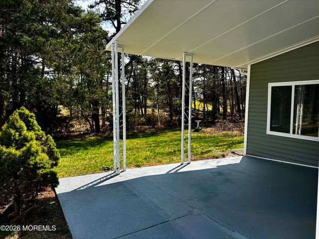 127 Freeport Boulevard, Toms River, NJ 08757