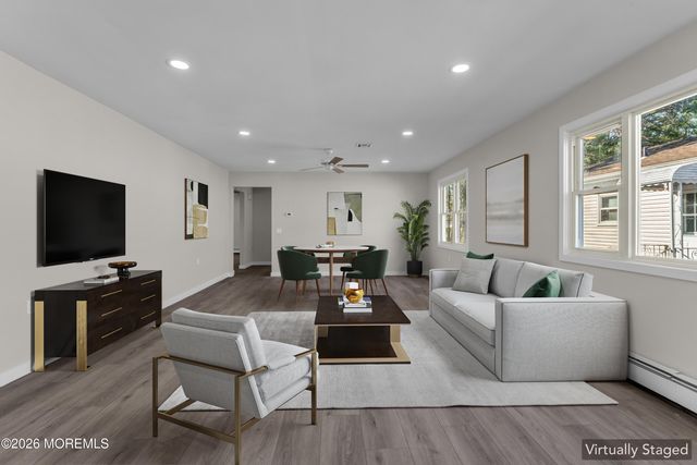 127 Freeport Boulevard, Toms River, NJ 08757