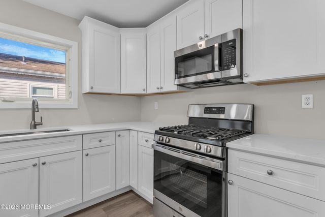 127 Freeport Boulevard, Toms River, NJ 08757