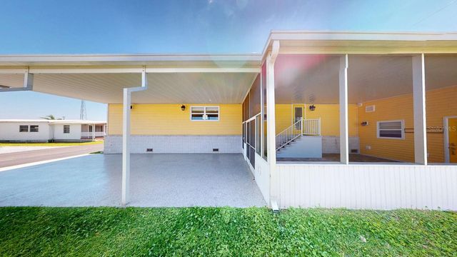 10728 POPLAR STREET NE, St Petersburg, FL 33716