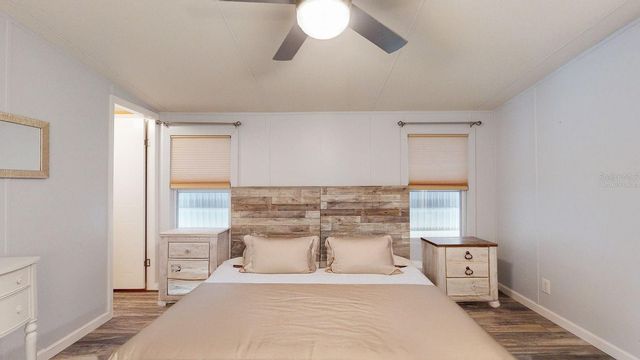 10728 POPLAR STREET NE, St Petersburg, FL 33716