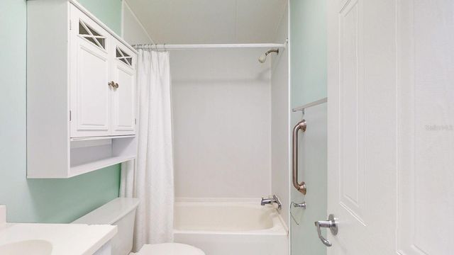 10728 POPLAR STREET NE, St Petersburg, FL 33716