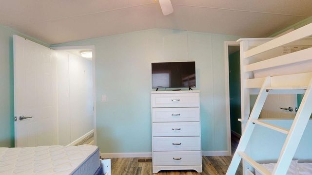 10728 POPLAR STREET NE, St Petersburg, FL 33716