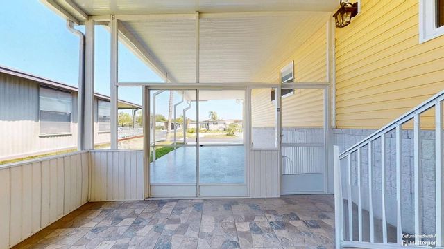 10728 POPLAR STREET NE, St Petersburg, FL 33716