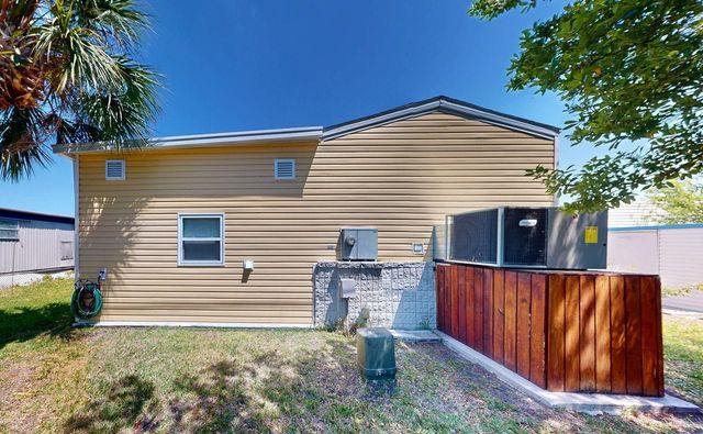 10728 POPLAR STREET NE, St Petersburg, FL 33716