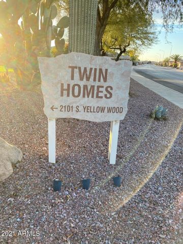 2101 S Yellow Wood -- Unit 4, Mesa, AZ 85209