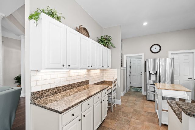 921 Tidewater Dr., North Myrtle Beach, SC 29582