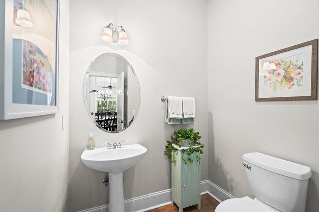 921 Tidewater Dr., North Myrtle Beach, SC 29582