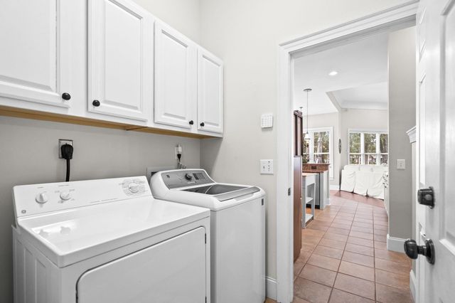 921 Tidewater Dr., North Myrtle Beach, SC 29582