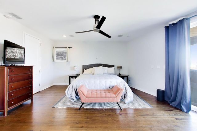 2241 W Roscoe Street 3, Chicago, IL 60618