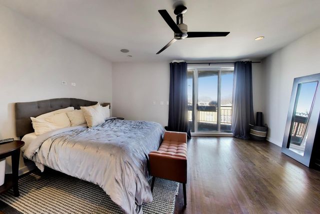 2241 W Roscoe Street 3, Chicago, IL 60618