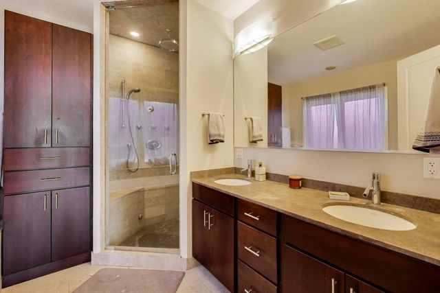 2241 W Roscoe Street 3, Chicago, IL 60618