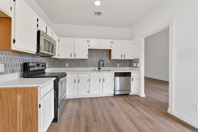 2903 Silent Drive, Sugar Land, TX 77498