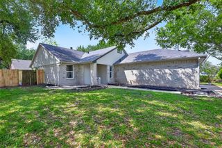 2903 Silent Drive, Sugar Land, TX 77498