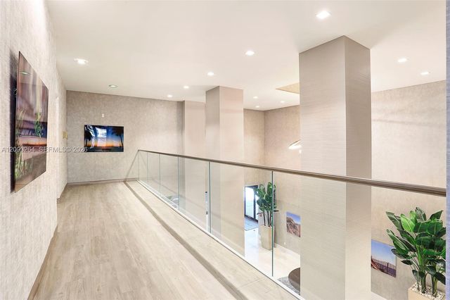 2301 S Ocean Drive 1705, Hollywood, FL 33019