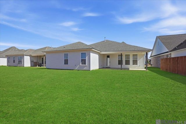 13132 Elissa Ln, Baton Rouge, LA 70818