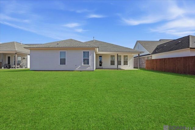 13132 Elissa Ln, Baton Rouge, LA 70818