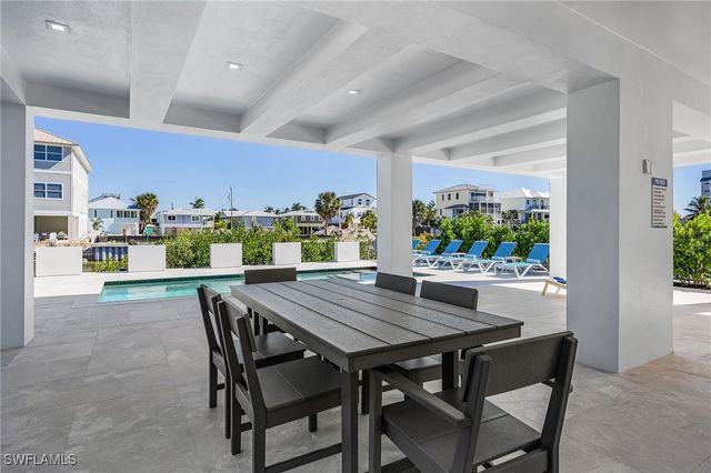 455 Palermo CIR, Fort Myers Beach, FL 33931