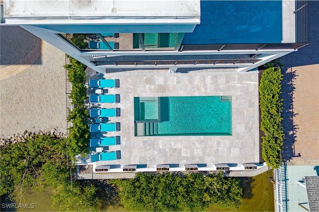 455 Palermo CIR, Fort Myers Beach, FL 33931