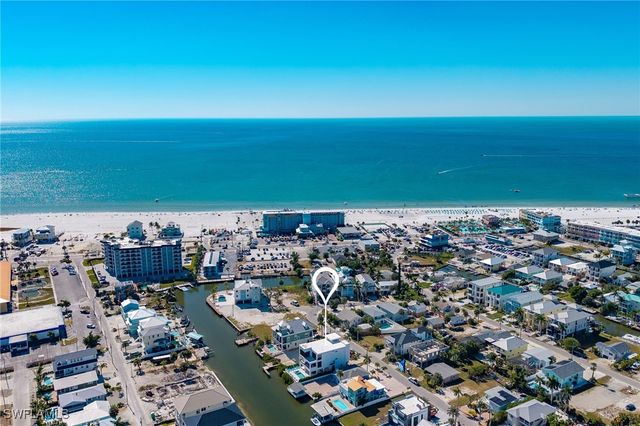 455 Palermo CIR, Fort Myers Beach, FL 33931