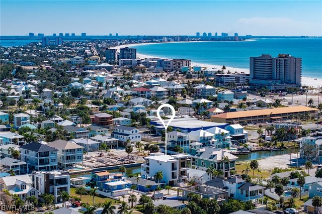 455 Palermo CIR, Fort Myers Beach, FL 33931