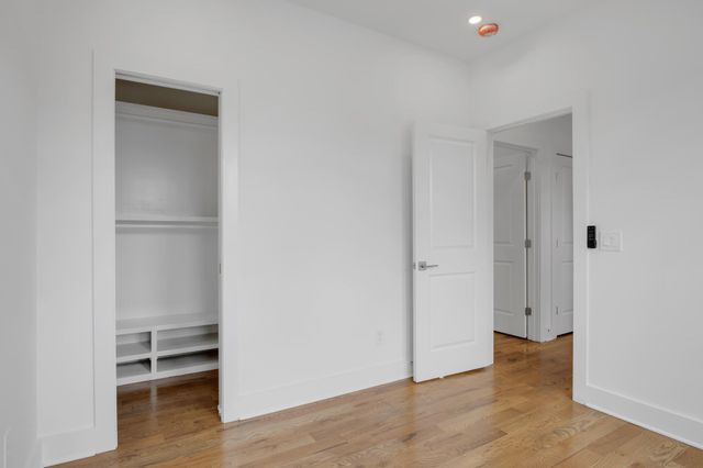 1711 5th Ave N Unit 4, Nashville, TN 37208