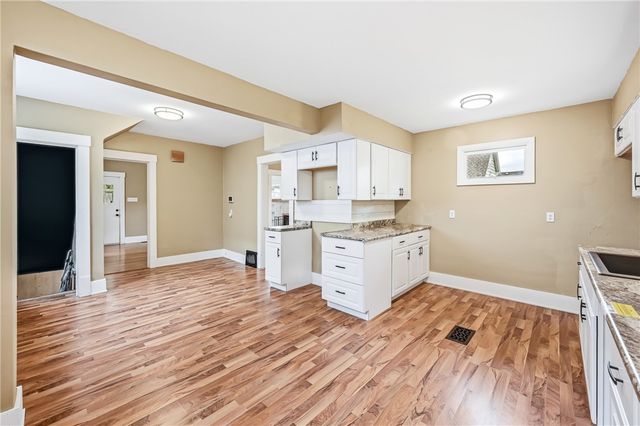 124 Wengler Ave, Sharon, PA 16146