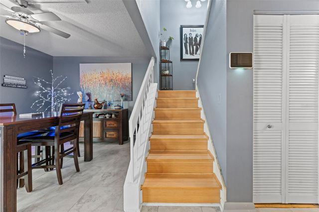 2647 CEDAR VIEW COURT, Clearwater, FL 33761