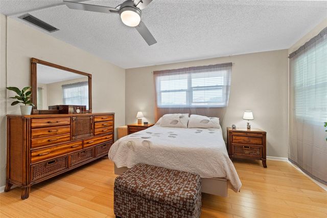 2647 CEDAR VIEW COURT, Clearwater, FL 33761