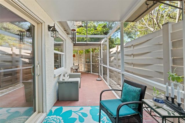 2647 CEDAR VIEW COURT, Clearwater, FL 33761