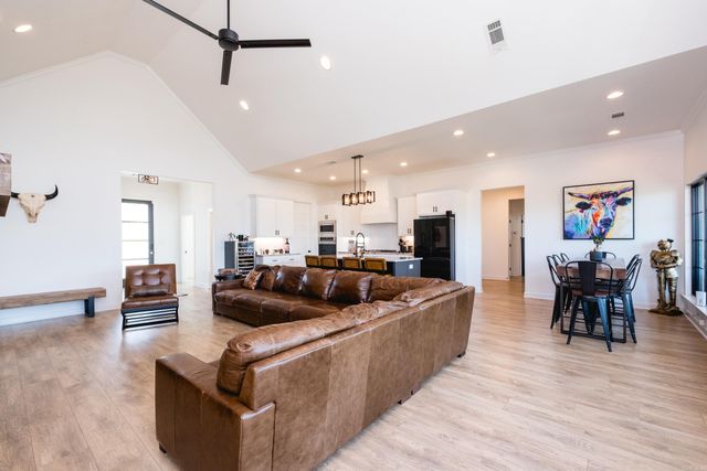 16200 Vista Del Rio, North Little Rock, AR 72113