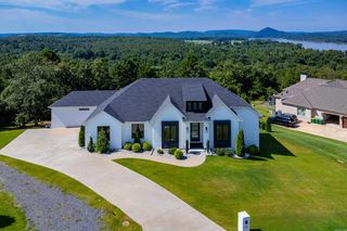 16200 Vista Del Rio, North Little Rock, AR 72113