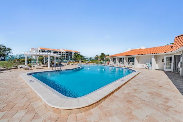 244 MARINER DRIVE, Tarpon Springs, FL 34689