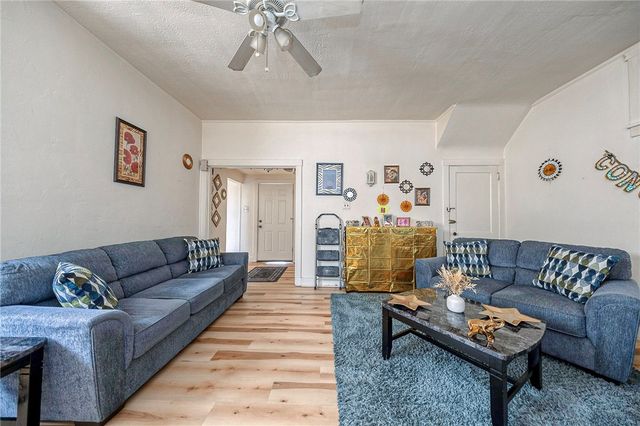 2361 Brownsville Rd, Carrick, PA 15210