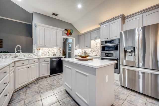 316 Oregon Trail, Argyle, TX 76226