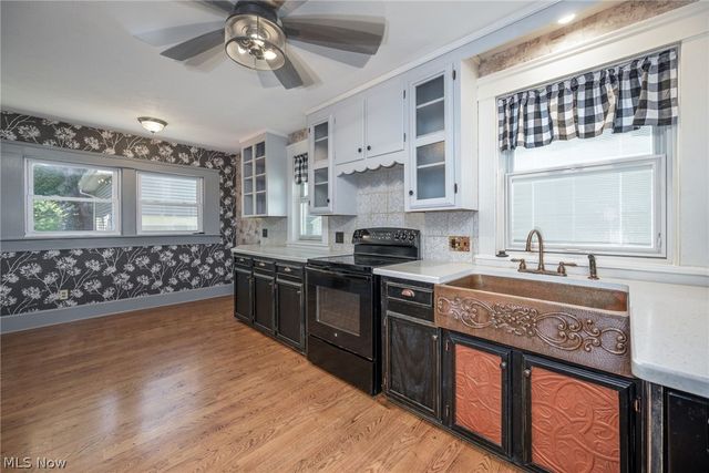 246 Lawrence Street, Ravenna, OH 44266