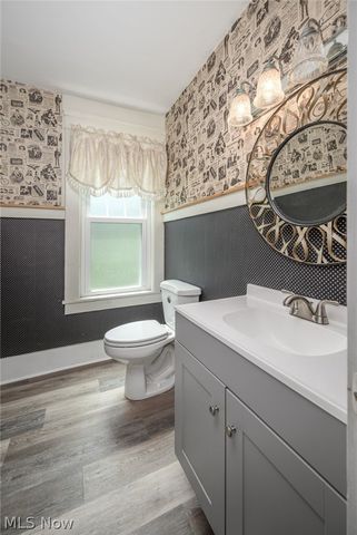 246 Lawrence Street, Ravenna, OH 44266