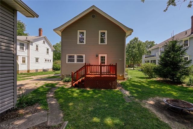 246 Lawrence Street, Ravenna, OH 44266