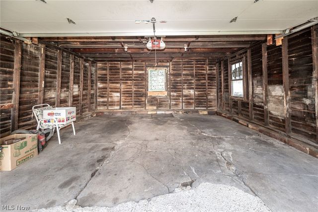 246 Lawrence Street, Ravenna, OH 44266