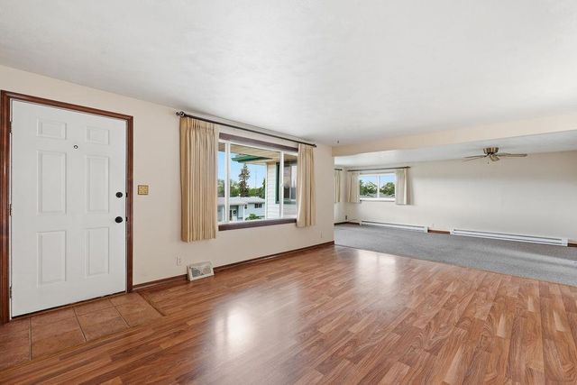 2312 W Rosewood Ave, Spokane, WA 99208