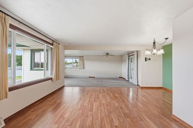 2312 W Rosewood Ave, Spokane, WA 99208