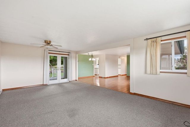 2312 W Rosewood Ave, Spokane, WA 99208