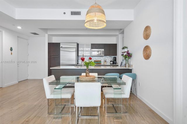 55 SE 6th Street 4305, Miami, FL 33131