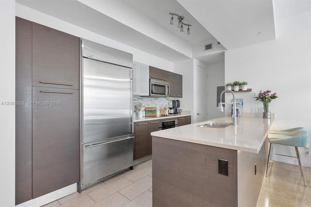 55 SE 6th Street 4305, Miami, FL 33131