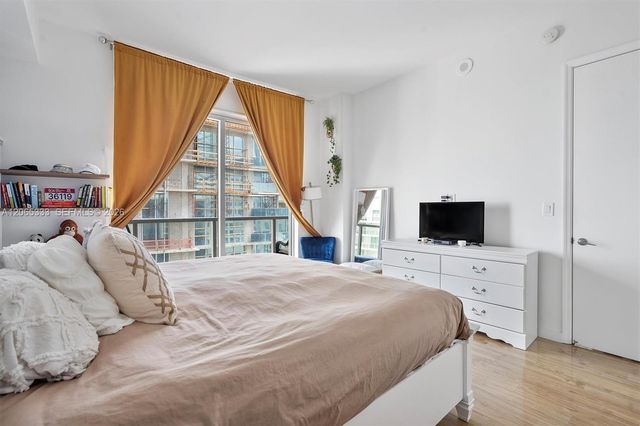 55 SE 6th Street 4305, Miami, FL 33131
