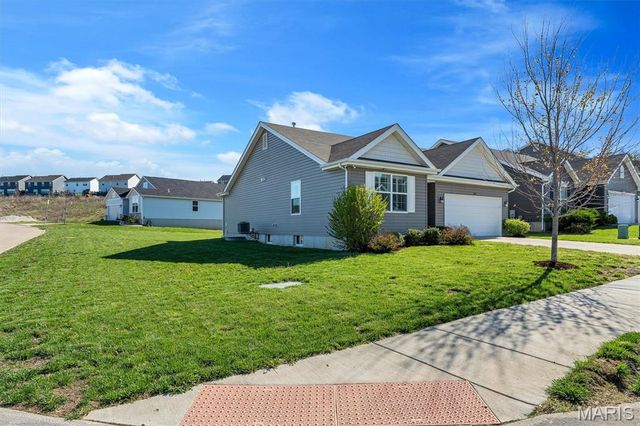 2169 Windswept Farms Drive, Eureka, MO 63025