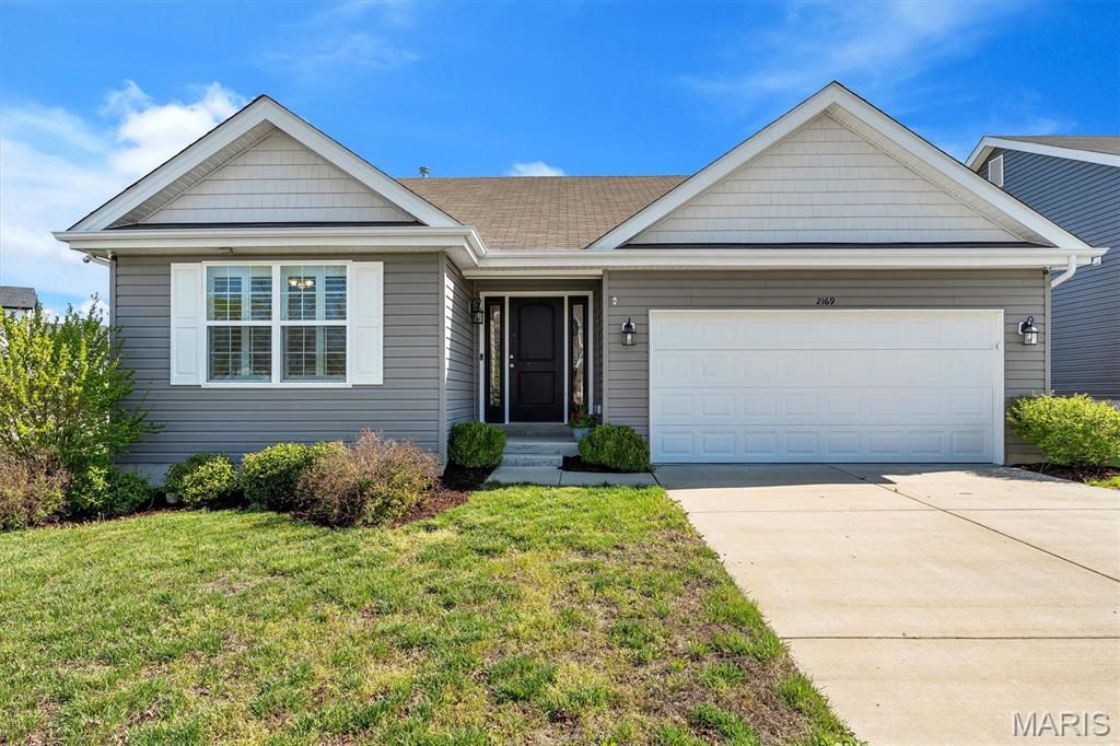 2169 Windswept Farms Drive, Eureka, MO 63025