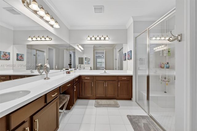 16699 SW Osprey Falls Way, Port St. Lucie, FL 34987