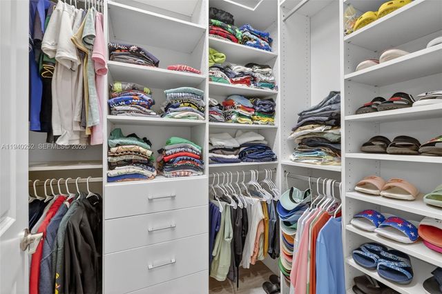 16699 SW Osprey Falls Way, Port St. Lucie, FL 34987