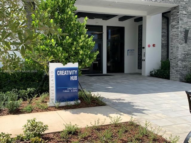 16699 SW Osprey Falls Way, Port St. Lucie, FL 34987